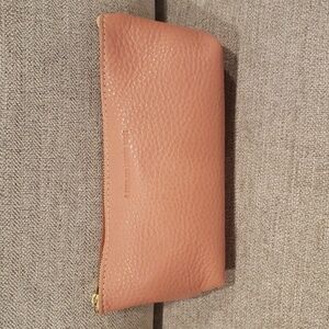 Portland Leather Goods Quartz Utility